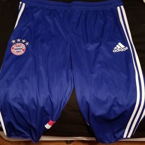 Adidas Bayern Munich 3/4 soccer training pants xl